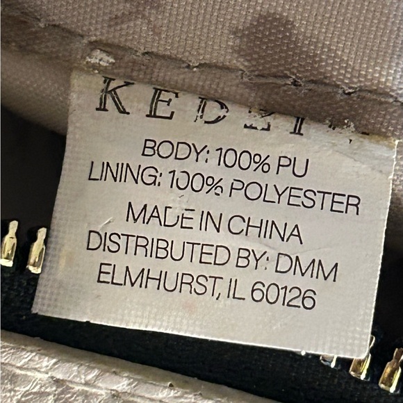 Kenzie Creme Pebbled Leather Double Zip Guitar Strap Crossbody Approx 8x4.5 x 3 - Picture 9 of 17